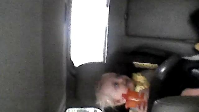 Lily jammin out to "Sex On Fire" ♥ смотреть онлайн