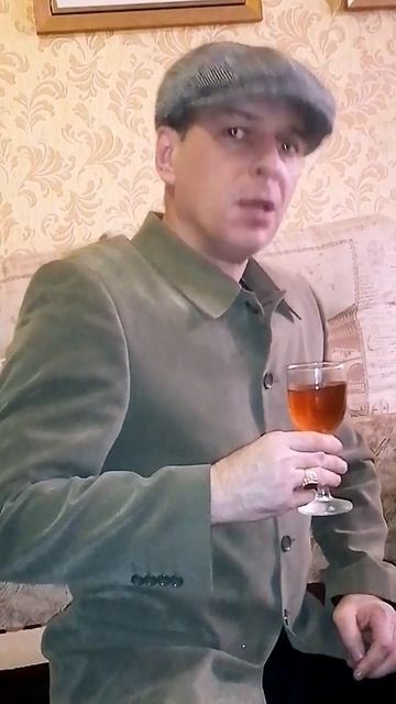 Давайте Выпьем За Подруг смотреть онлайн