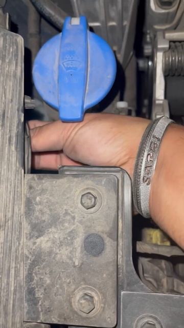 Kia niro 2017 replacement of turn signal смотреть онлайн