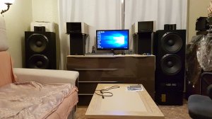 С наступающим 23 Февраля мужики.