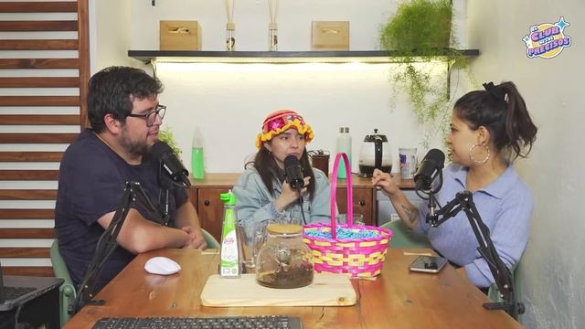 El Club de los Precisos - El retorno de Cynthia y consejos de la tía Pao - 18 de Abril 2022 смотреть онлайн