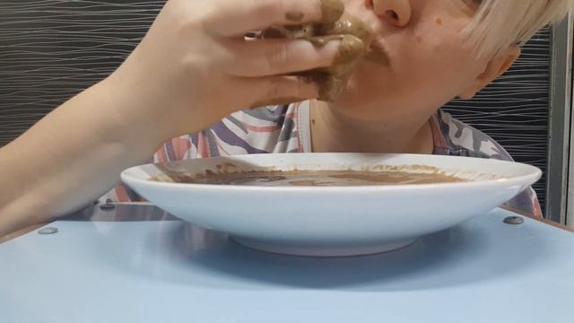 Васильполье в пасте. #asmr #crunch #mukbang #еммел #мел #природныймел #хруст #хрустмела #мелоежка
