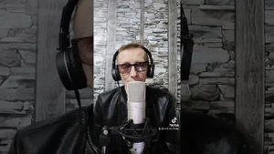 #искры в камине горят как рубины