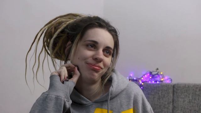 МОИ ХЕЙТЕРЫ 😖 МОЯ РЕАКЦИЯ 🤣 Читаю тупые комментарии смотреть онлайн