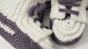 Вяжем кроссовки пинетки малышам