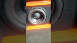 Активный сабвуфер DL Audio Barracuda 12A SE в ВАЗ 2115