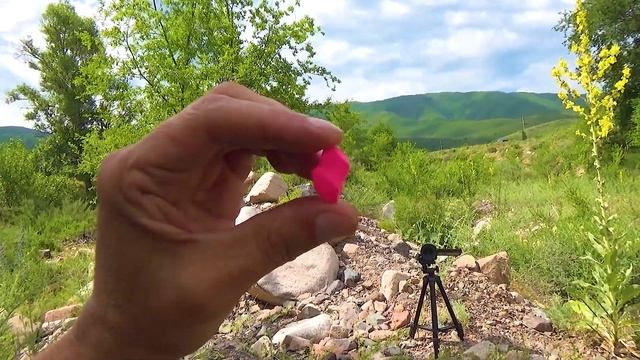 Розовый камень начинает пузыриться смотреть онлайн