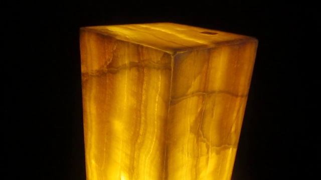 Onyx Stone Table Lamp Mineral Decorator Piece Chalcedony Ebay Item ID: 123701060199 смотреть онлайн