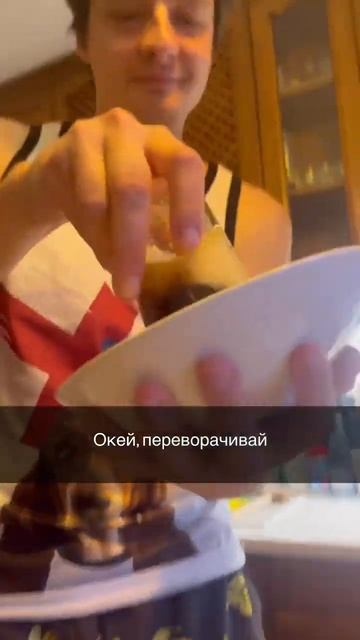Иностранец готовит окрошку 🇺🇸🇷🇺 #иностранецвроссии #иностранец #америка #английскийязык