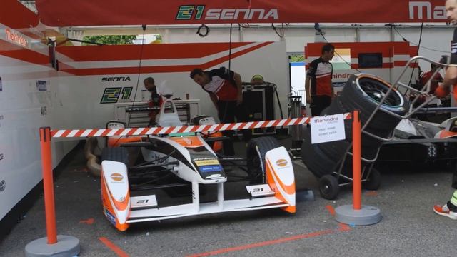 Formula E - Bruno Senna wins the Visa Fastest Lap in Berlin смотреть онлайн