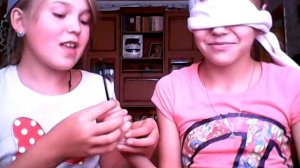 Челендж-острый перец и макияж с закрытыми глазами