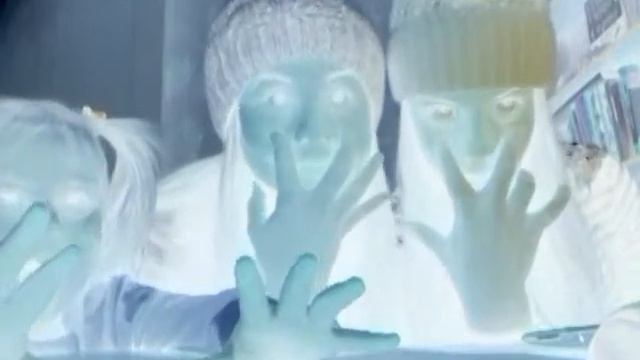 Rita and sisters смотреть онлайн