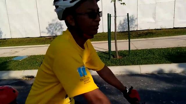 Geng Kayuh Folding Bike смотреть онлайн