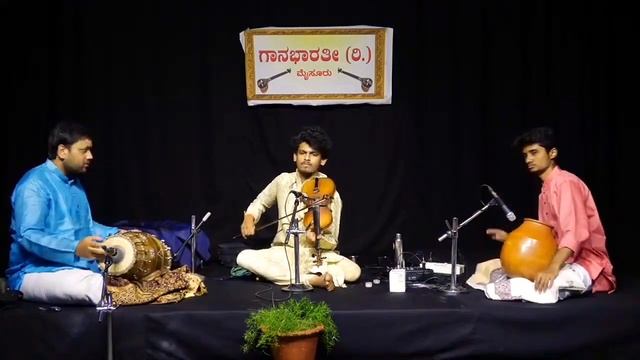 Sumanth Manjunath | Raaga Varali : Mamava Meenakshi | Indian Classical Violin смотреть онлайн