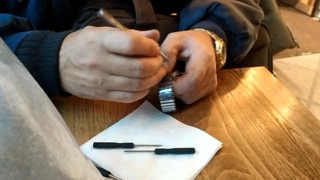 Суровая часовая барахолка #20: Серёга скупил всю электронику. Покупаем и продаем часы пополнение 40 смотреть онлайн