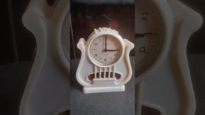 Часы-будильник,с музыкой "Наири"