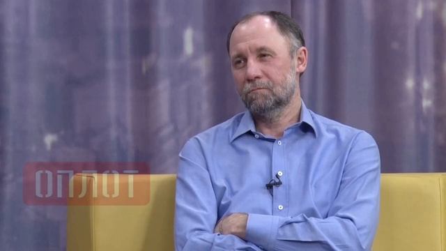 «Без темы» Часть 1: глава Донецкой городской администрации Игорь Мартынов смотреть онлайн