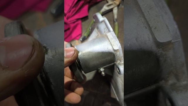 Тоотница в переднюю крышку змз-409 часть 2