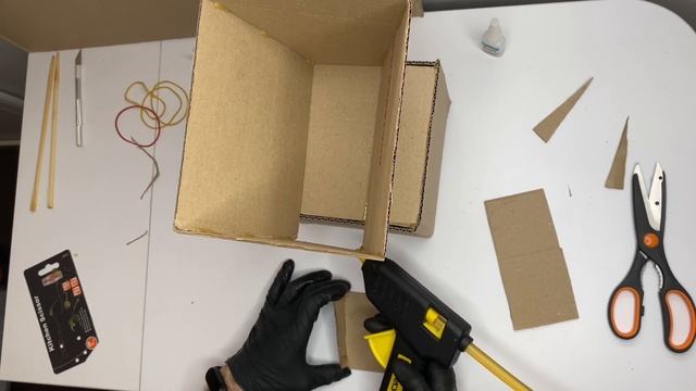 Супер идея своими руками, для подачи корма своему питомцу 🦮🐈 смотреть онлайн