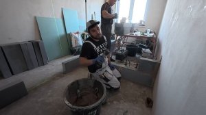 Гардеробная из газоблока в квартире с детским спальным местом наверху, кто такое делал?😂