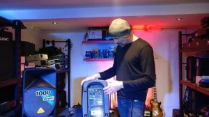 Behringer MPA40BT-PRO a look at the cheaper battery powered speaker in the range.