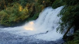 Водопад.