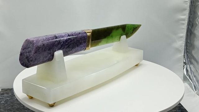 Нож нефрит-чароит смотреть онлайн