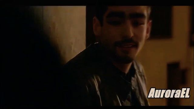 Omar “Pretty brown eyes” || Elite смотреть онлайн