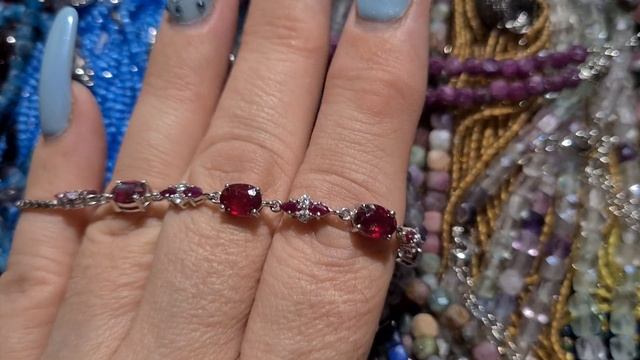 810.Серебро.Рубины и страсть смотреть онлайн