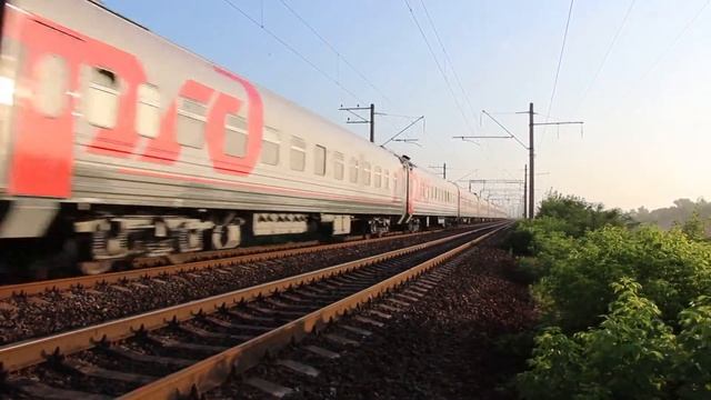 ЭП20-030 с поездом №030С Москва Казанская - Новороссийск смотреть онлайн