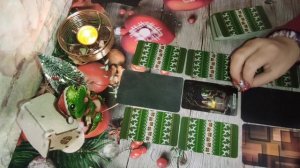 Таропрогноз на неделю с 25 по 31 декабря. Онлайн гадание.