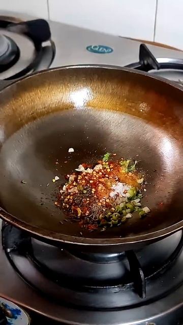 Easiest Way To Make Garlic Fries #shorts смотреть онлайн