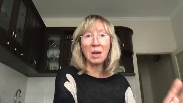 Адамян Эдик/Обзор/ Хозяин-жучара, Анзорчик-брехунчик и Эдька-любитель клетушек- перегородок. смотреть онлайн