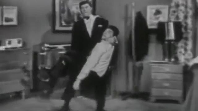 Martin and Lewis Mambo Italiano смотреть онлайн