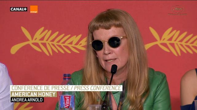 AMERICAN HONEY - Press Conference - EV - Cannes смотреть онлайн