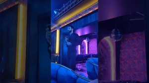 Песня Газманова, два орла.