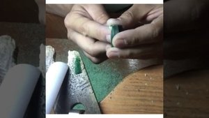 How to cut a wax ring. Как вырезать кольцо из воска.