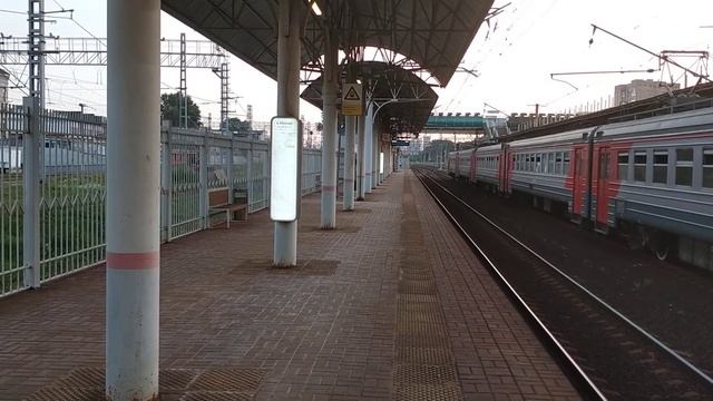Ж.Д станция Лосиноостровская.