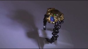 Серебряное кольцо с натуральным опалом