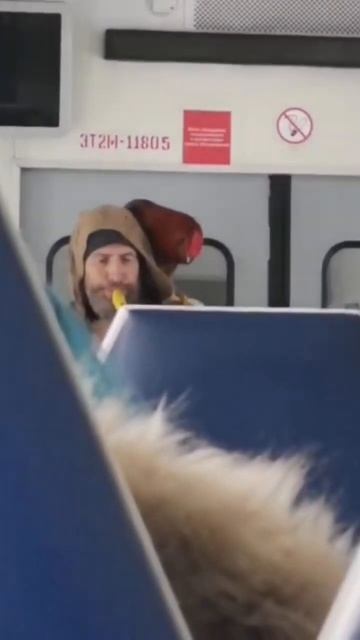 🚆 Типичное утро в электричке Крюково - Москва