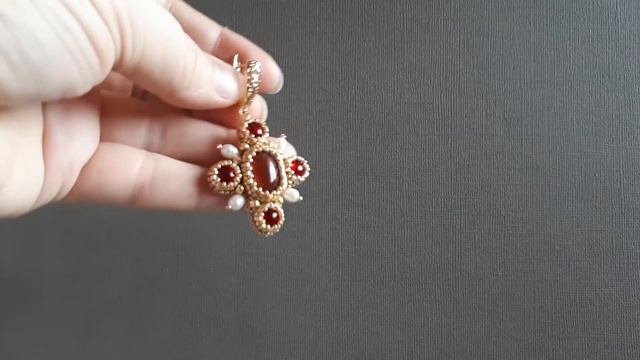 Византийские серьги с сердоликом