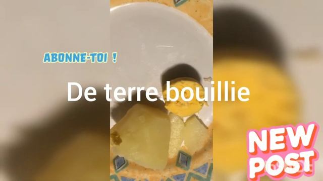 PURÉE DE POMME DE TERRE AVEC OEUF BOUILLIE DÈS 7 MOIS #pommedeterre #oeufs #bebés смотреть онлайн