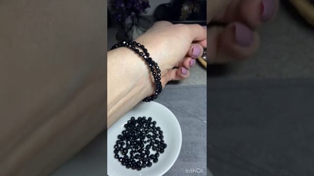 Браслет и серьги из шпинель
