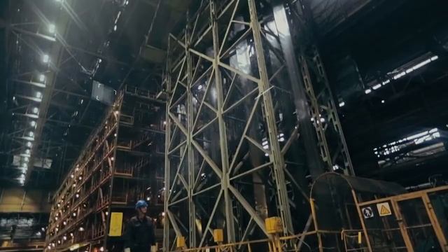 NLMK Global company full version. Группа НЛМК (НЛМК).  新利佩茨克钢铁公司 (俄新钢)