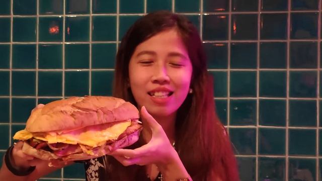 WYP Dining | WYP Bar Vlog | What's Your Poison | Neon Lights Bar and Restaurant in Makati смотреть онлайн
