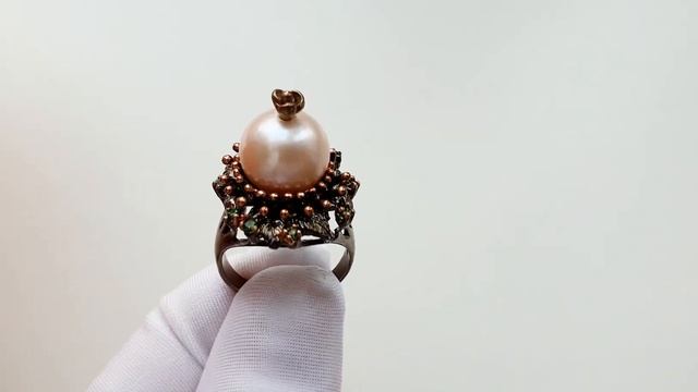 Кольцо серебряное ручной работы с Жемчугом и Хромдиопсидом
