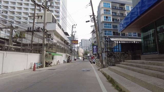 Pattaya 4K Walk Refreshing Morning Walk. Soi BuaKhao, Beach Road, Soi LK METRO. Feb 2024. смотреть онлайн