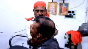 neck crack hair crack with massage by uttam barber and asim barber