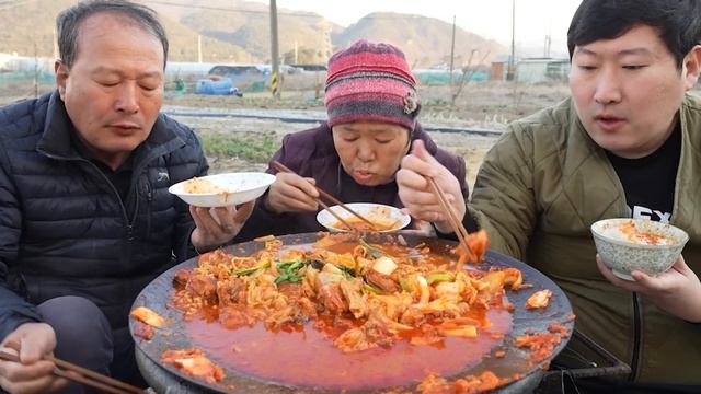 [물닭갈비] 이건 닭갈비? 닭볶음탕? (Stir-fried chicken) 요리&먹방!! - Mukbang eating show
