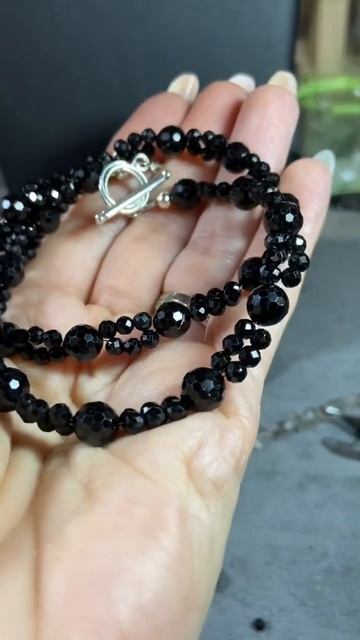 Черная шпинель #полудрагоценныекамни #crystal #рукоделие #creativity  шпинель
